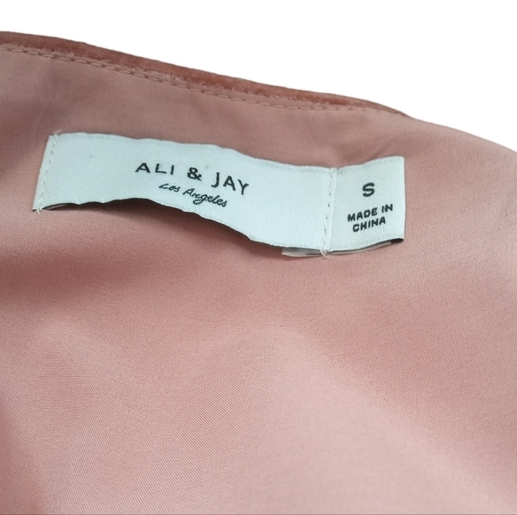 Ali & Jay Blush Pink Velvet Wrap Midi Dress Sleeveless V-Neck Spaghetti Strap S - Picture 7 of 9